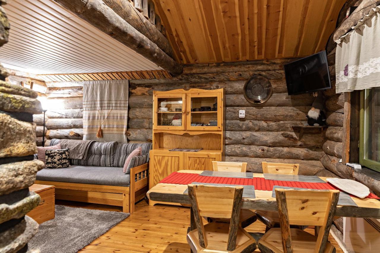 Polar Aurora Cabins ซาริเซลกา ภายนอก รูปภาพ