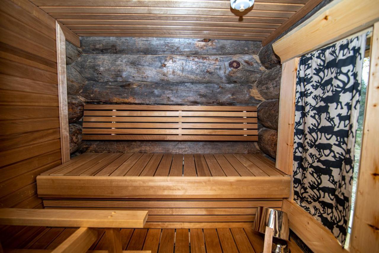 Polar Aurora Cabins ซาริเซลกา ภายนอก รูปภาพ